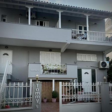 Tommy"S Rooms Lefkada City Exterior foto