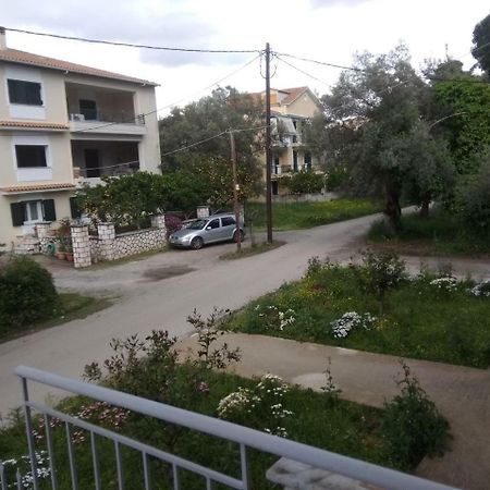 Tommy"S Rooms Lefkada City Exterior foto